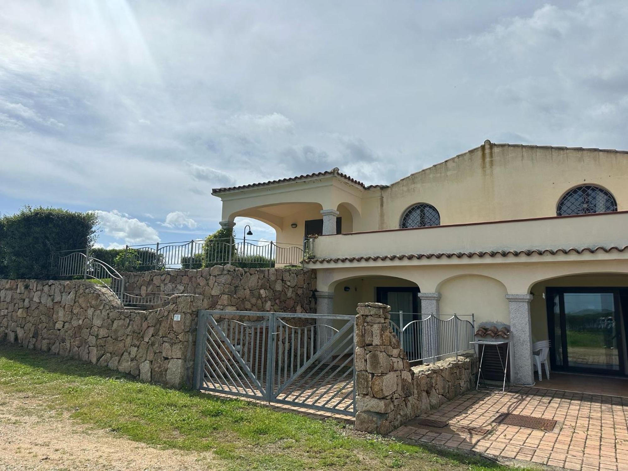 Residenze Pedrame Villa Budoni Exterior foto